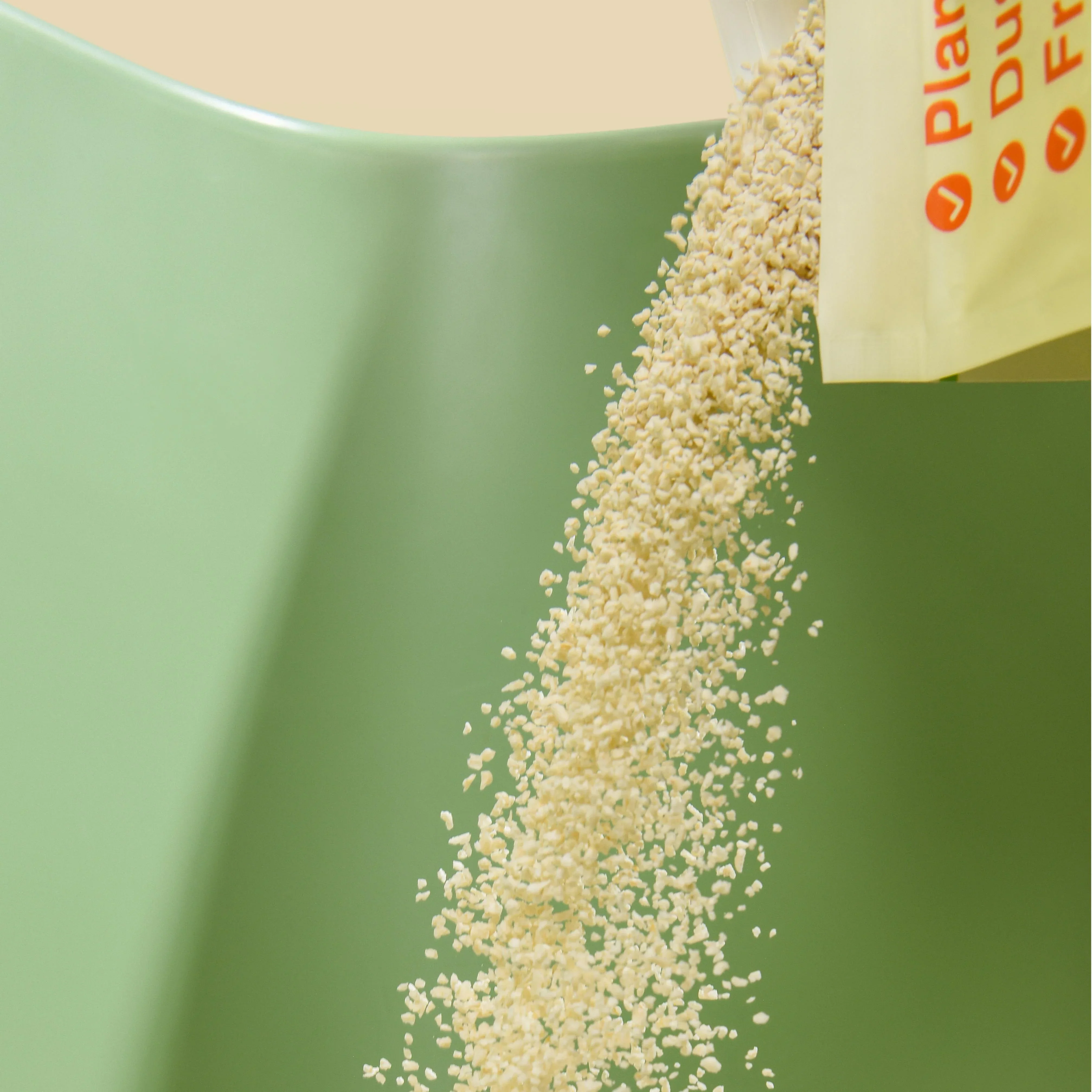 Michu Tofu Cat Litter for Kittens and Small Animals, Natural Crushed Formula, Plant-Based & Safe if Ingested 2.5kg/6L - Image 9